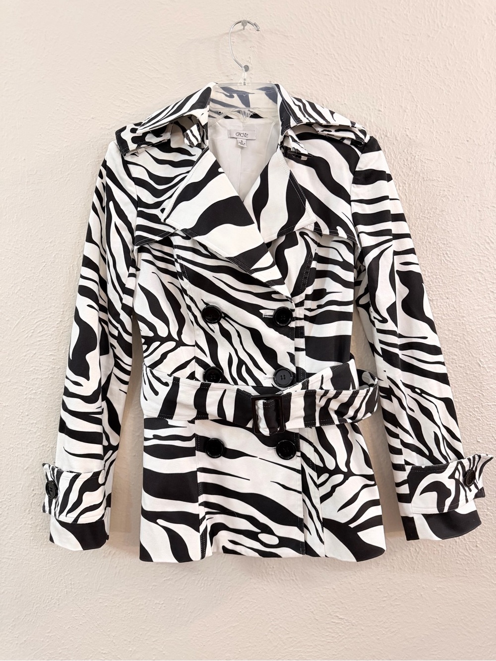Cache white black zebra print jacket
